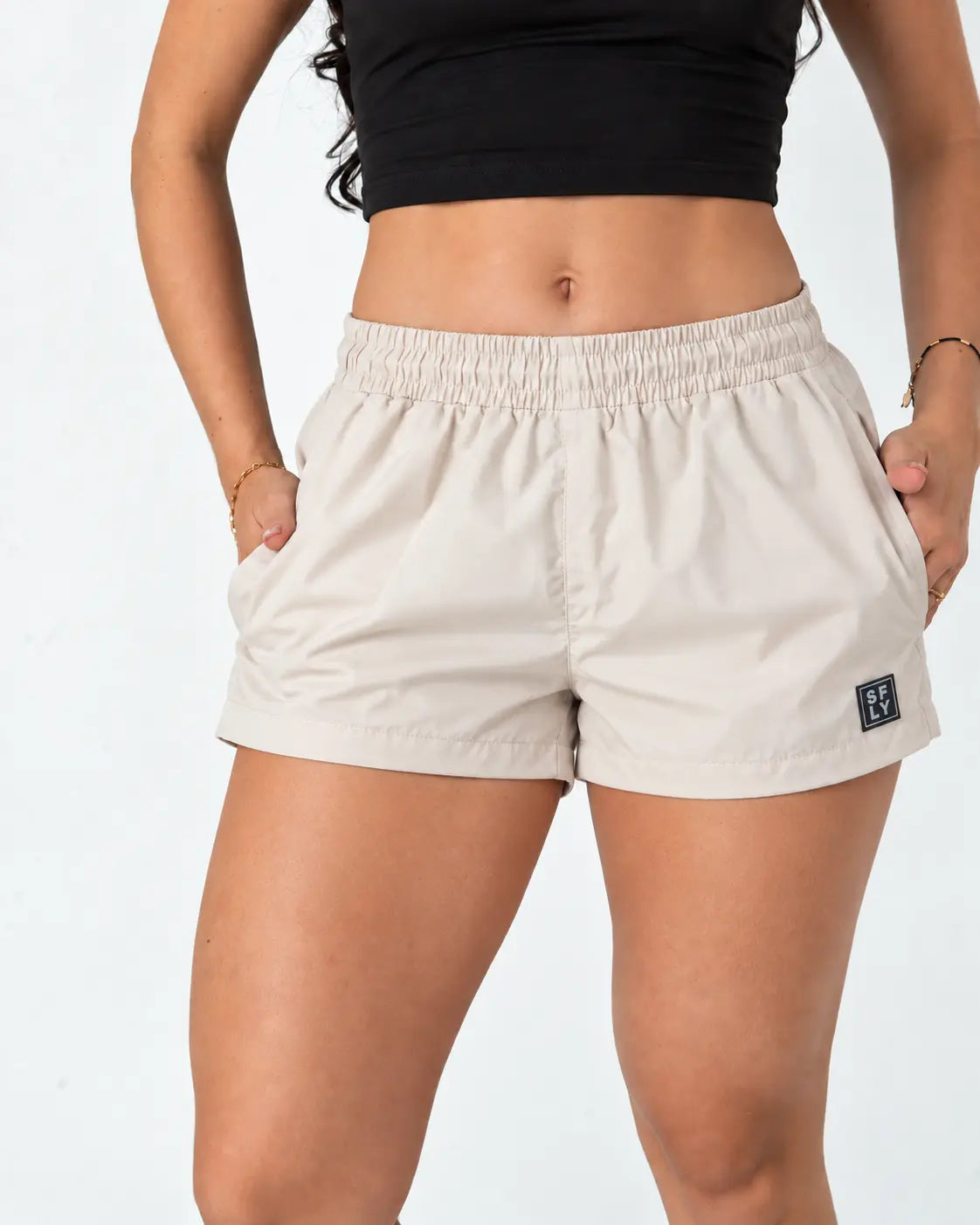 Short dama