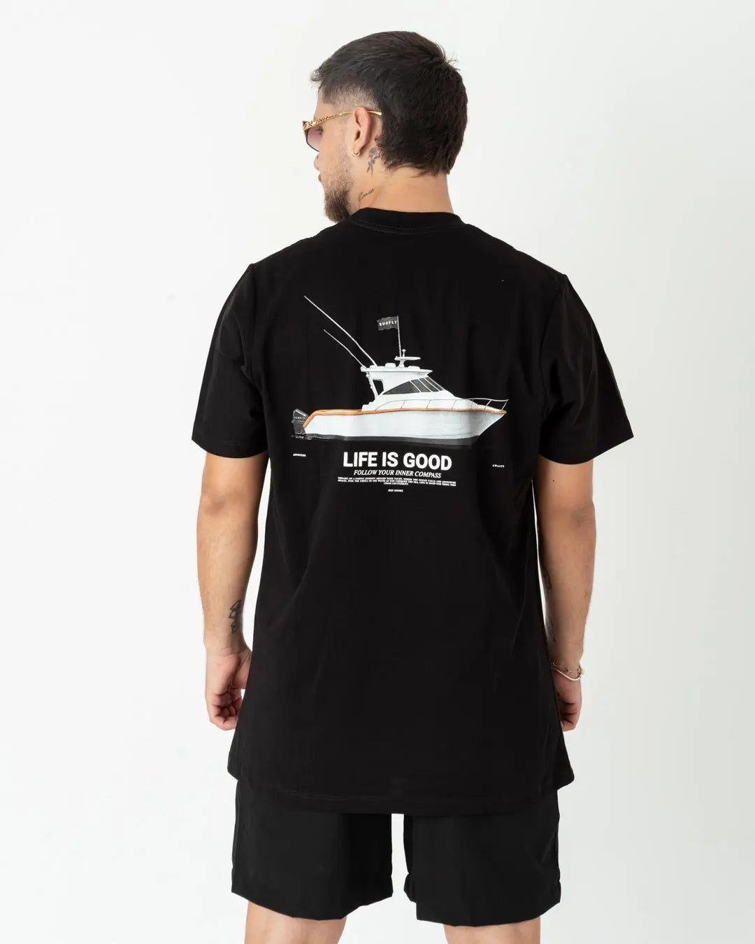 Camiseta Life Is Good bote