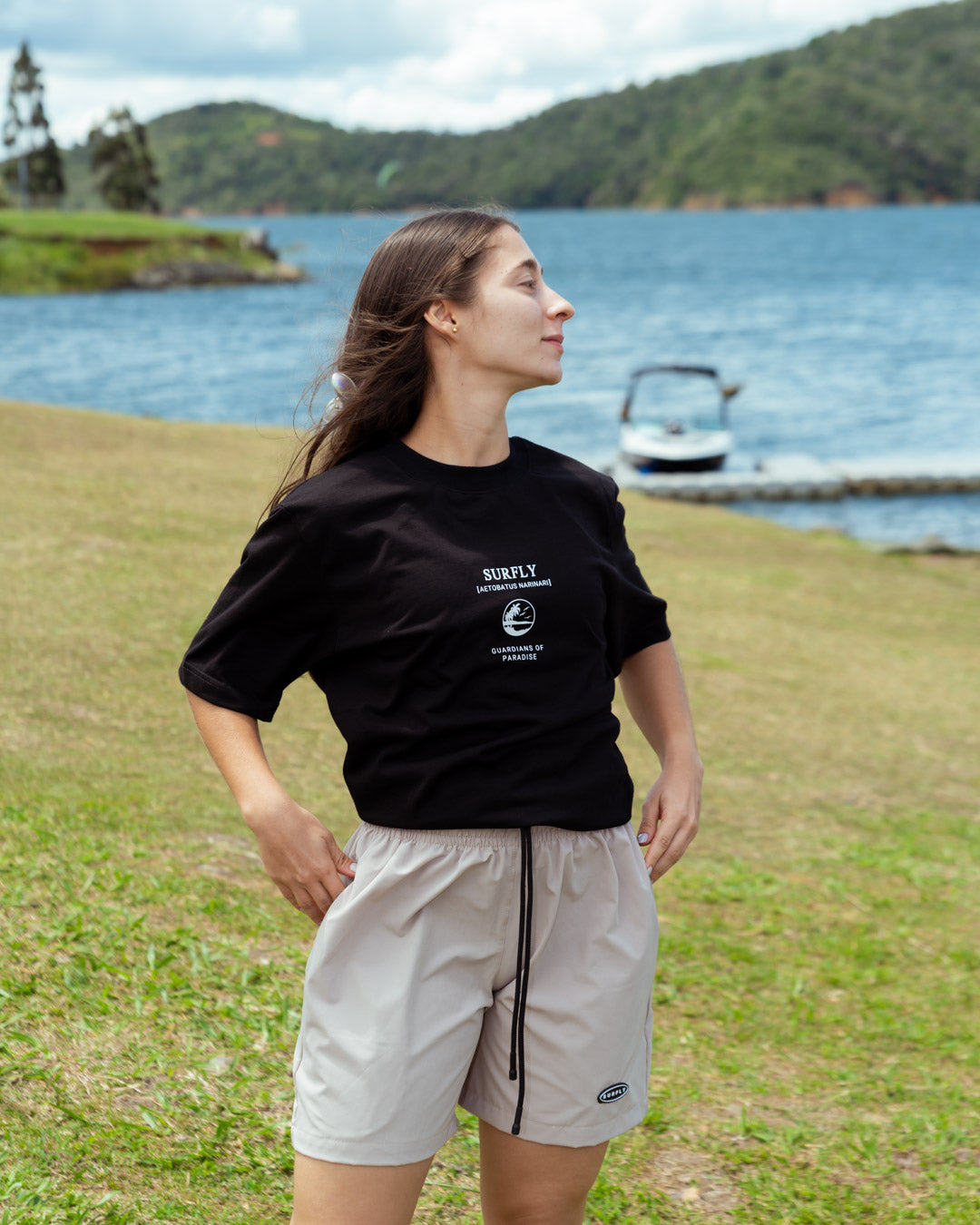 Camiseta Raya  Black ( Mantarraya Aetobatus narinari )