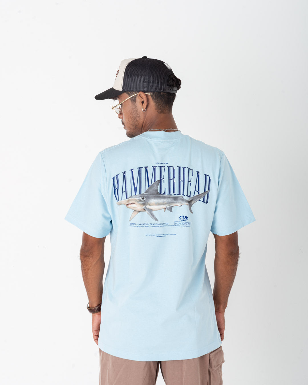 Camiseta tiburon martillo