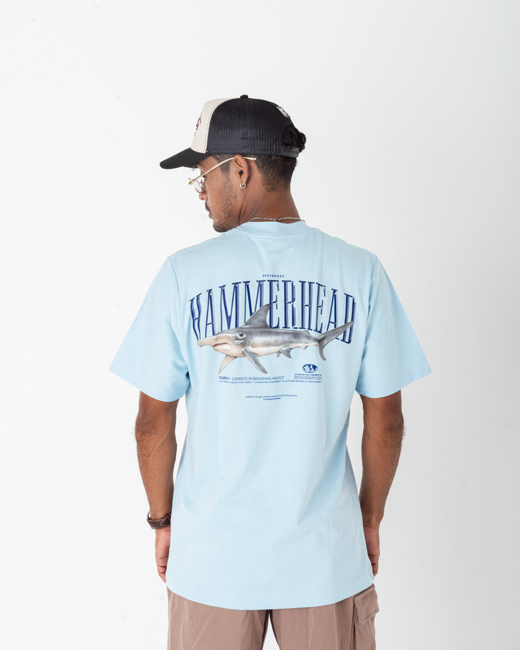 Camiseta tiburon martillo