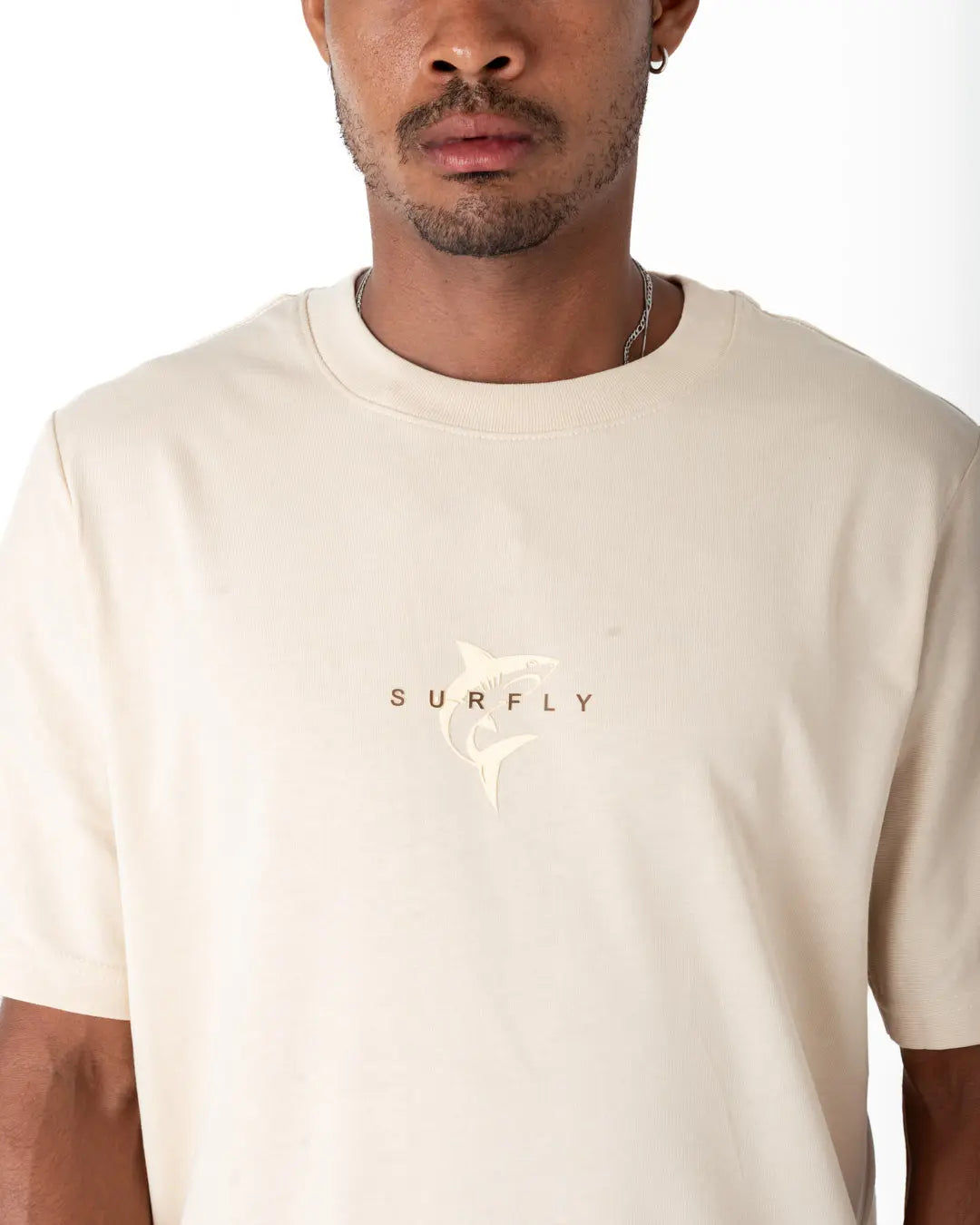 Camiseta basica tiburon