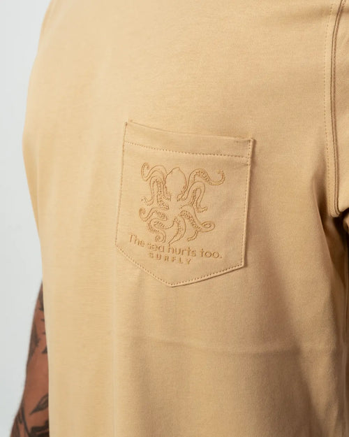 Camiseta basica pulpo
