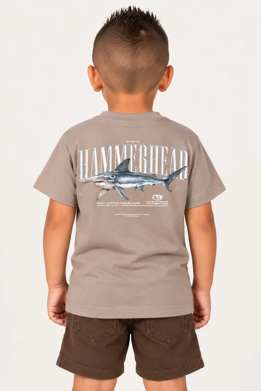 Camiseta niño tiburon martillo