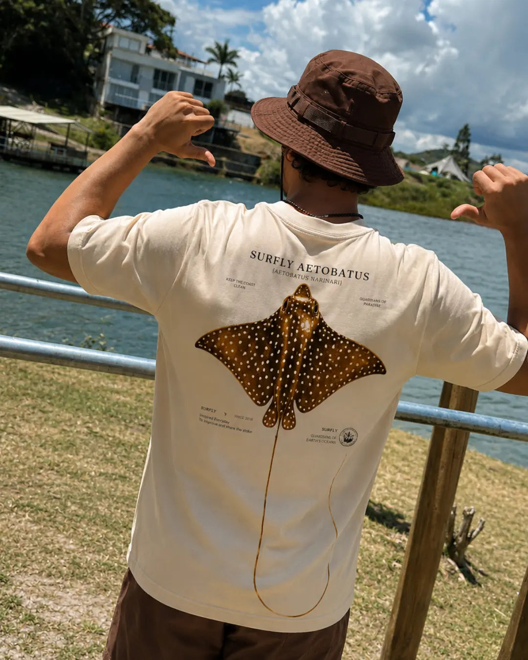 Camiseta Raya